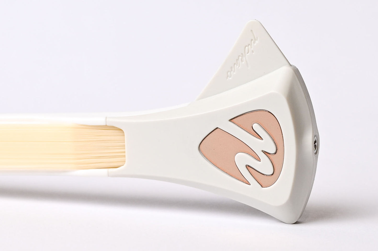 Pickaso Guitar Bow ® White Canvas